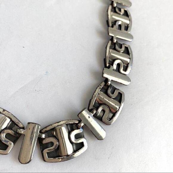 Vintage Mid Century Modernist Necklace & Earrings - Picture 4 of 13